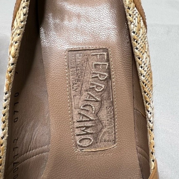 Ferragamo pumps purchased in Italy. Vintage Designer high heels, sz 7.5 - Picture 8 of 12